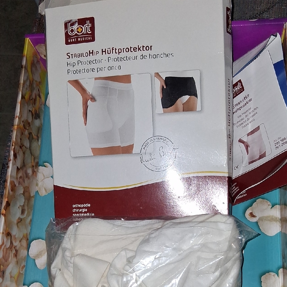 Bort MEDICALWhite Hip Protector forMen Or Women. NEW , XL